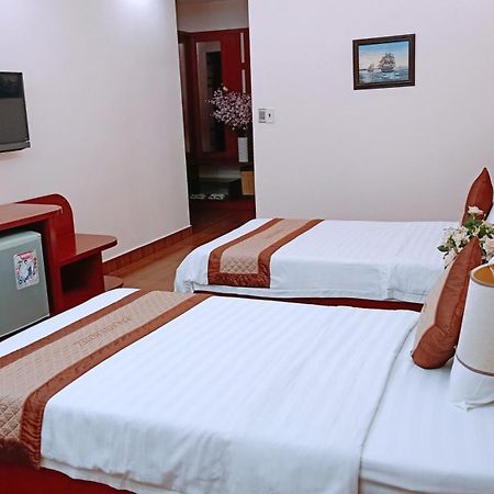 Paradis Hotel Ha Long Bagian luar foto