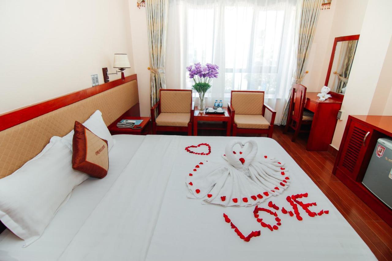 Paradis Hotel Ha Long Bagian luar foto