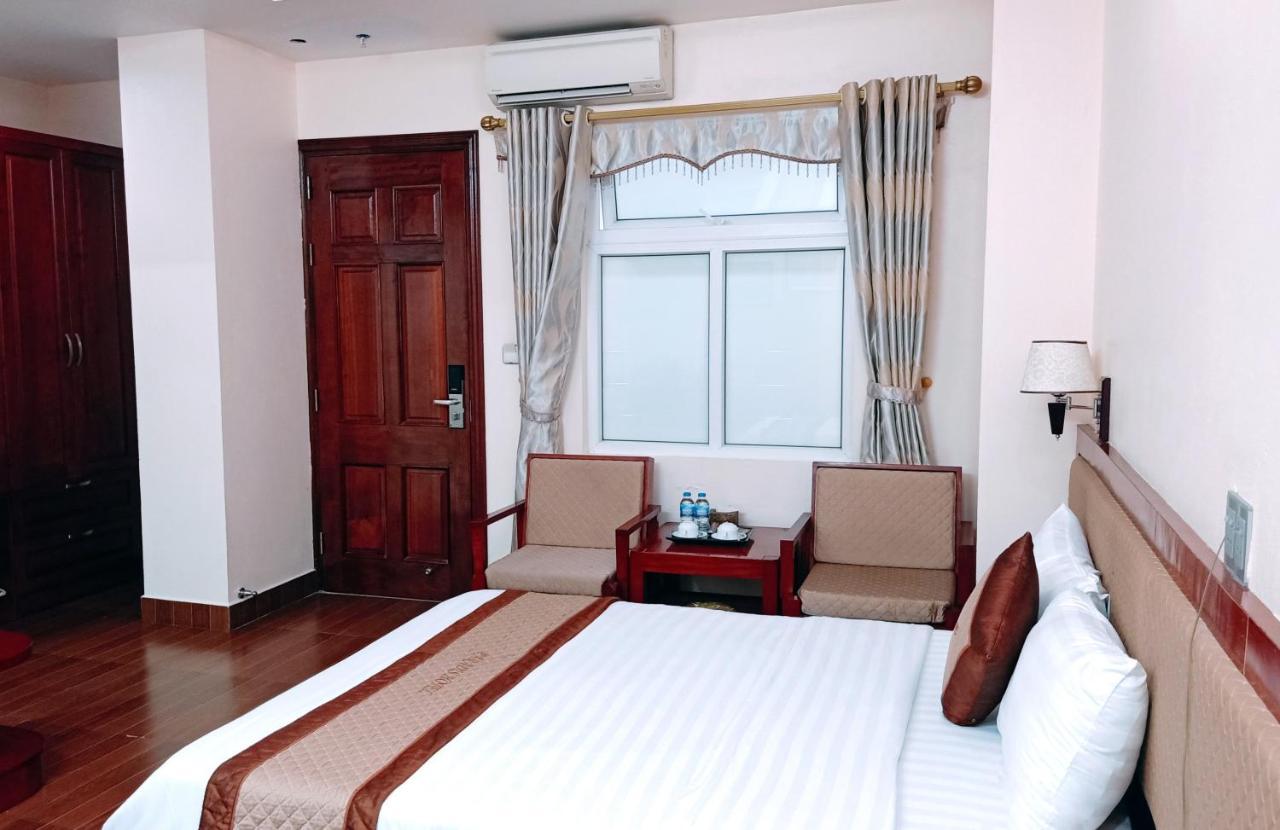 Paradis Hotel Ha Long Bagian luar foto