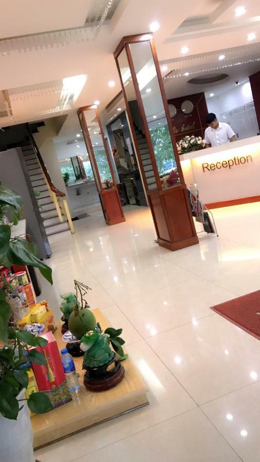 Paradis Hotel Ha Long Bagian luar foto